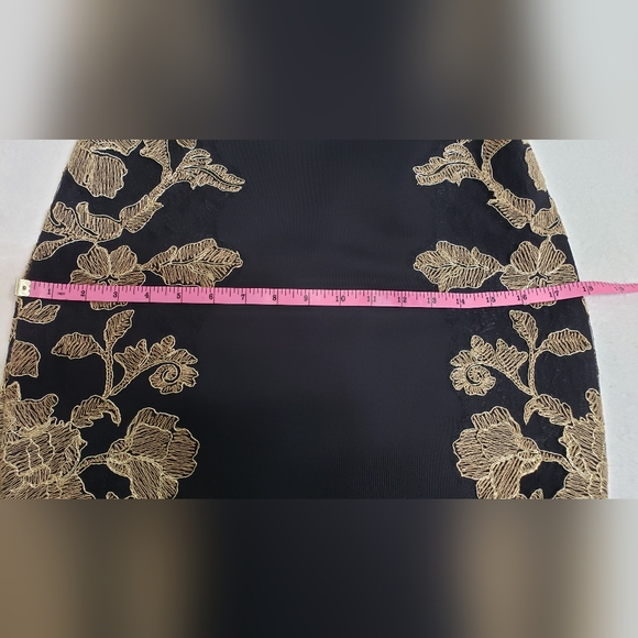 Tadashi Shoji Kami Dress Black & Gold  Knee length Sleeveless Size 6 Petite - Picture 12 of 16